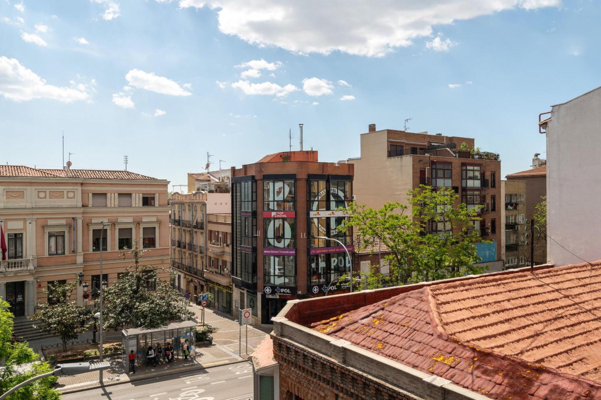 Apartamento En La Avenida De La Albufera Alquiler Temporal Madrid Exteriér fotografie