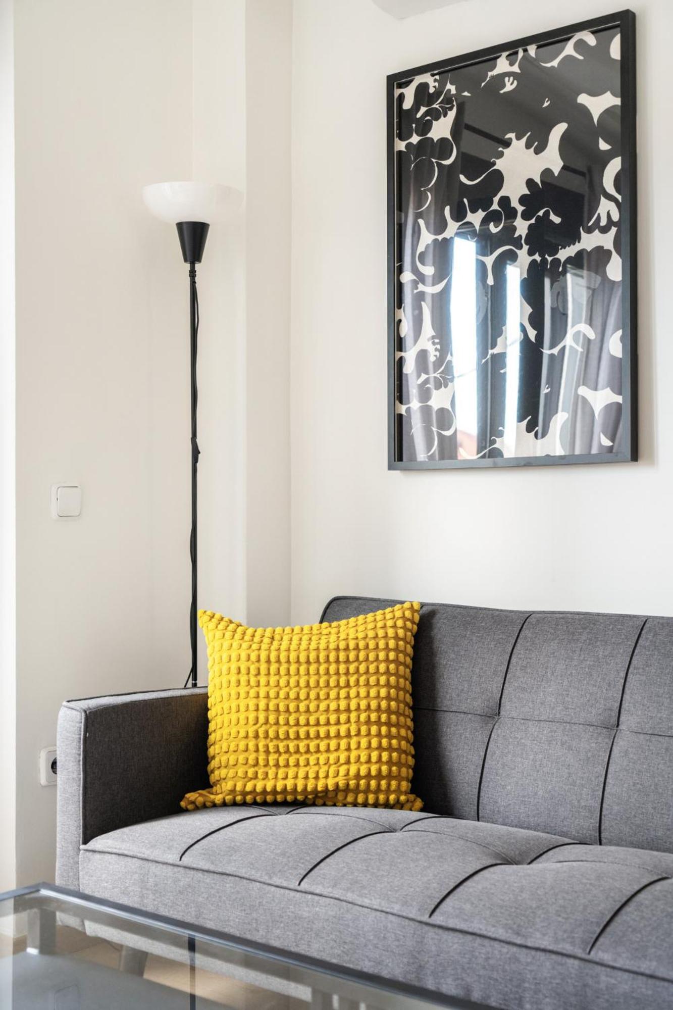 Apartamento En La Avenida De La Albufera Alquiler Temporal Madrid Exteriér fotografie